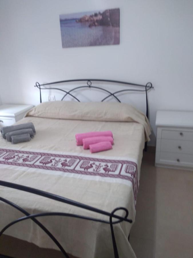 Casa Speranza Apartment Олбия Екстериор снимка